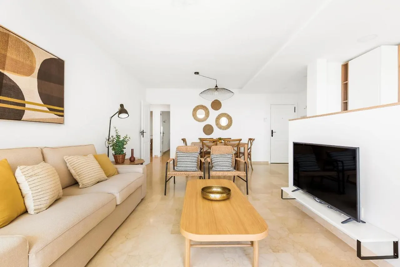 Beach Apartment With Terrace And Private Parking Radazul